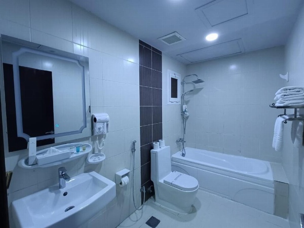 One To One Grand Marbia image 29