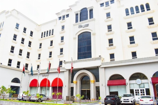 One To One Grand Marbia Main image