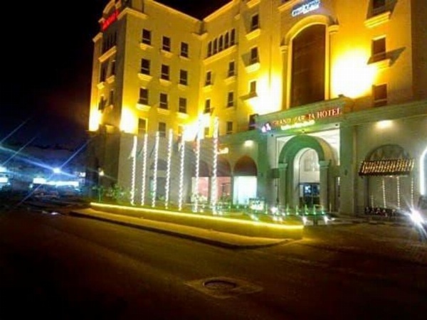 One To One Grand Marbia image 8